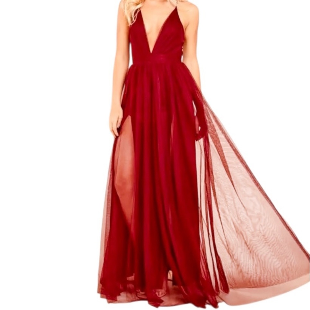 Tulle Maxi Dress Red Sleeveless Deep V Neck Criss Cross Back Size M